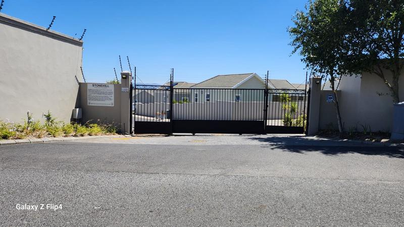 2 Bedroom Property for Sale in Protea Village Western Cape